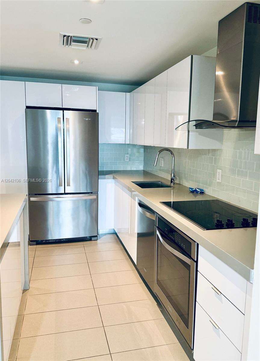 Canvas at 1600 1, Miami, FL 33132 - For Rent photo 15