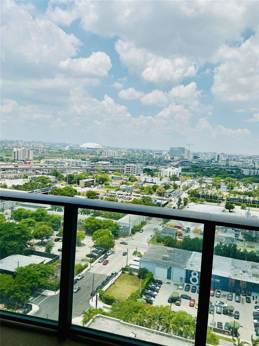Canvas at 1600 1, Miami, FL 33132 - For Rent photo 20