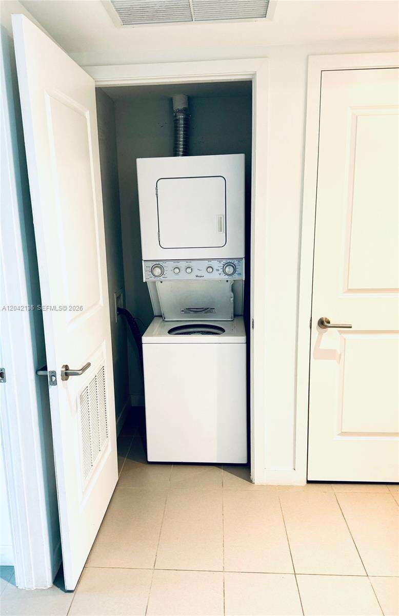 Canvas at 1600 1, Miami, FL 33132 - For Rent photo 25