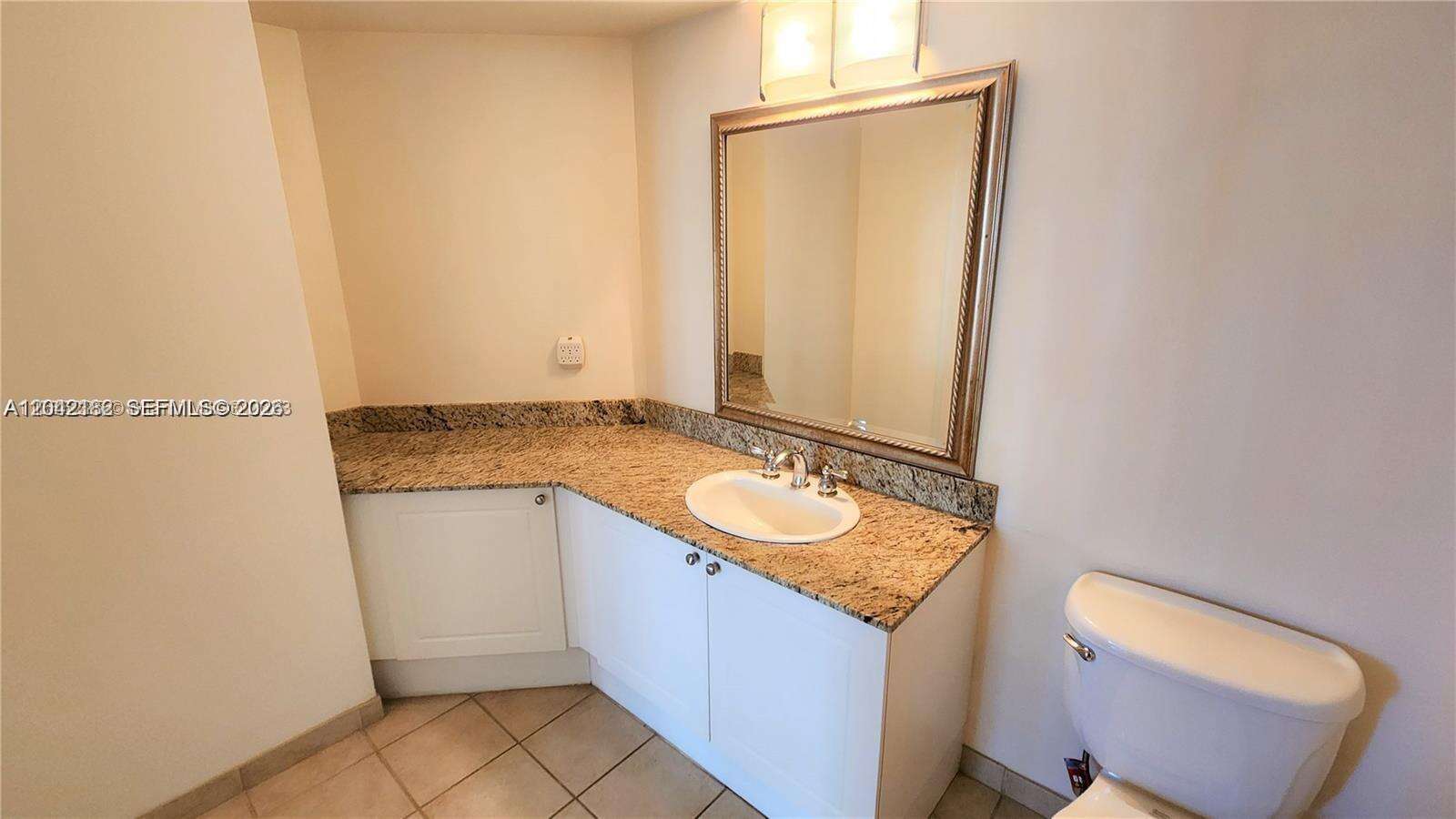 Turnberry On The Green at 19501 Country Club Dr, Aventura, FL 33180 - For Rent photo 11
