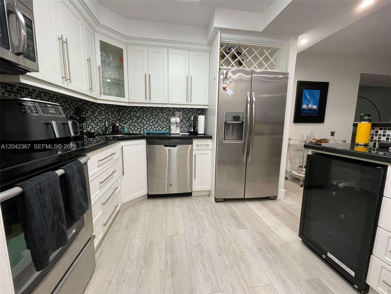 Brickell Bay Club at 2333 Brickell Ave, Miami, FL 33129 - For Rent photo 2