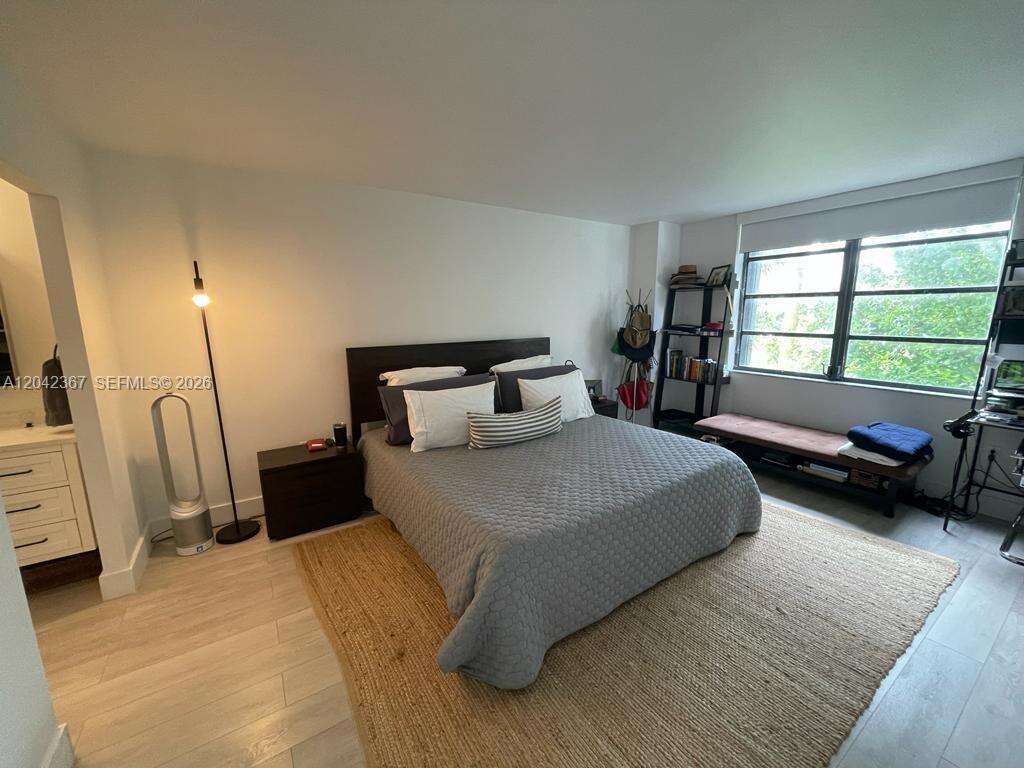 Brickell Bay Club at 2333 Brickell Ave, Miami, FL 33129 - For Rent photo 5
