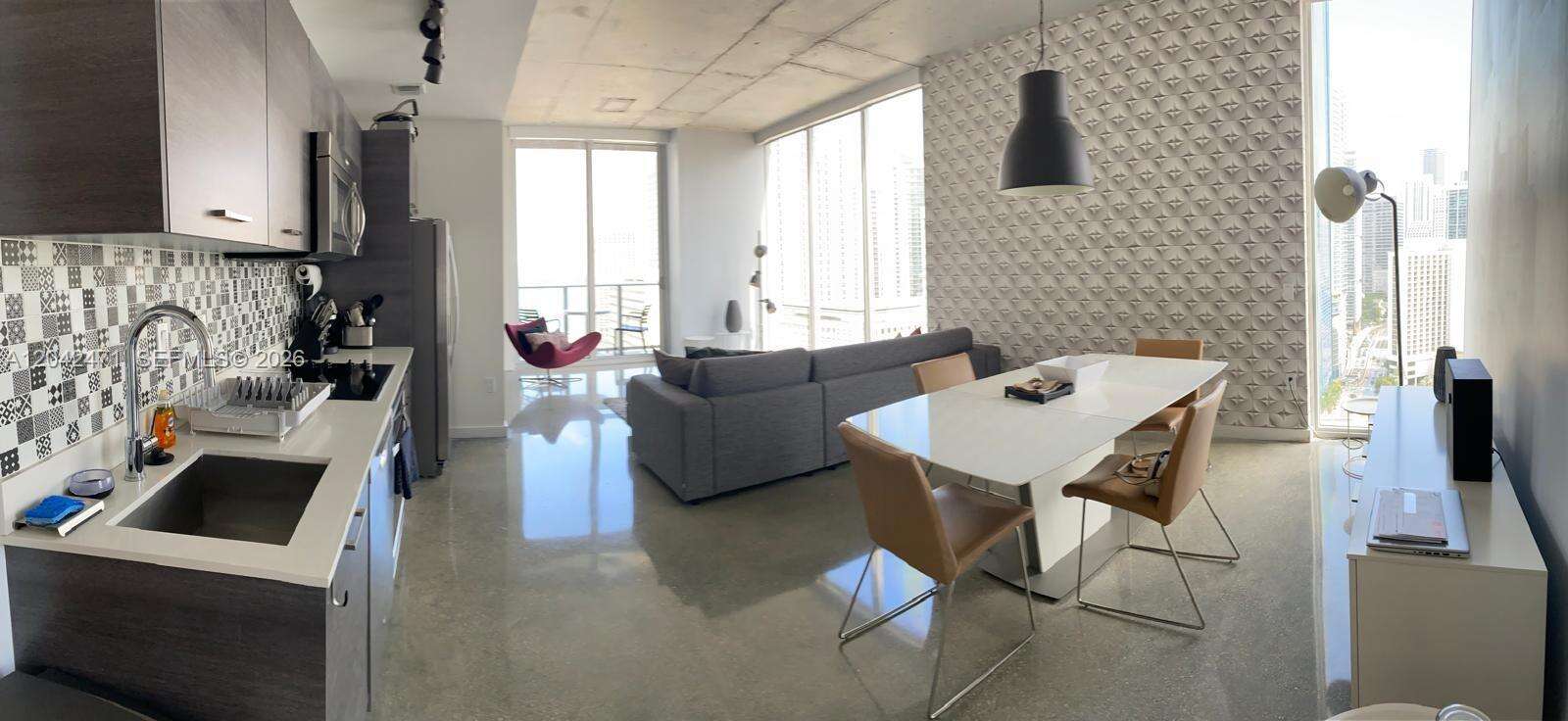 Centro at 151 1 St, Miami, FL 33131 - For Rent photo 1