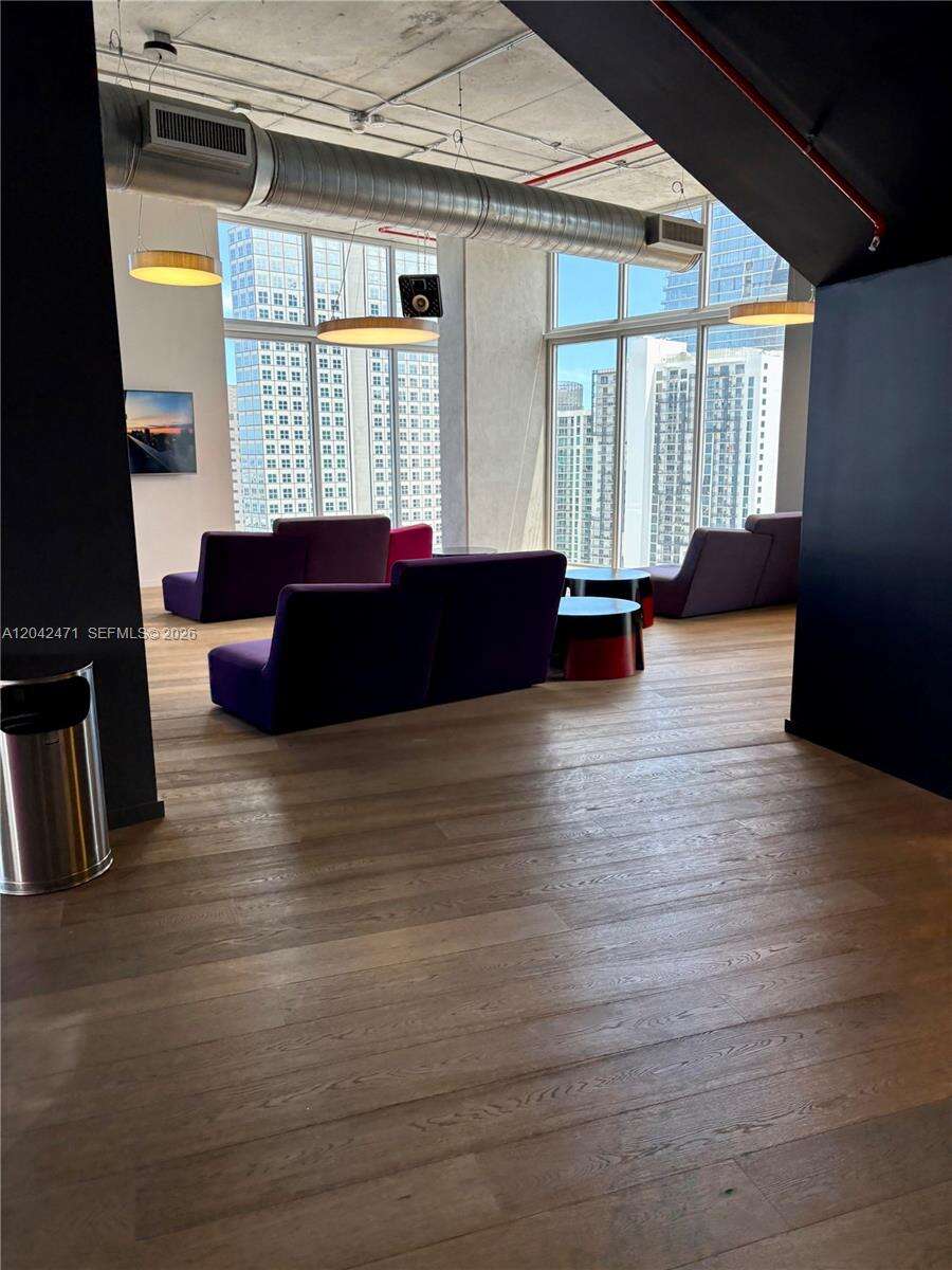 Centro at 151 1 St, Miami, FL 33131 - For Rent photo 9
