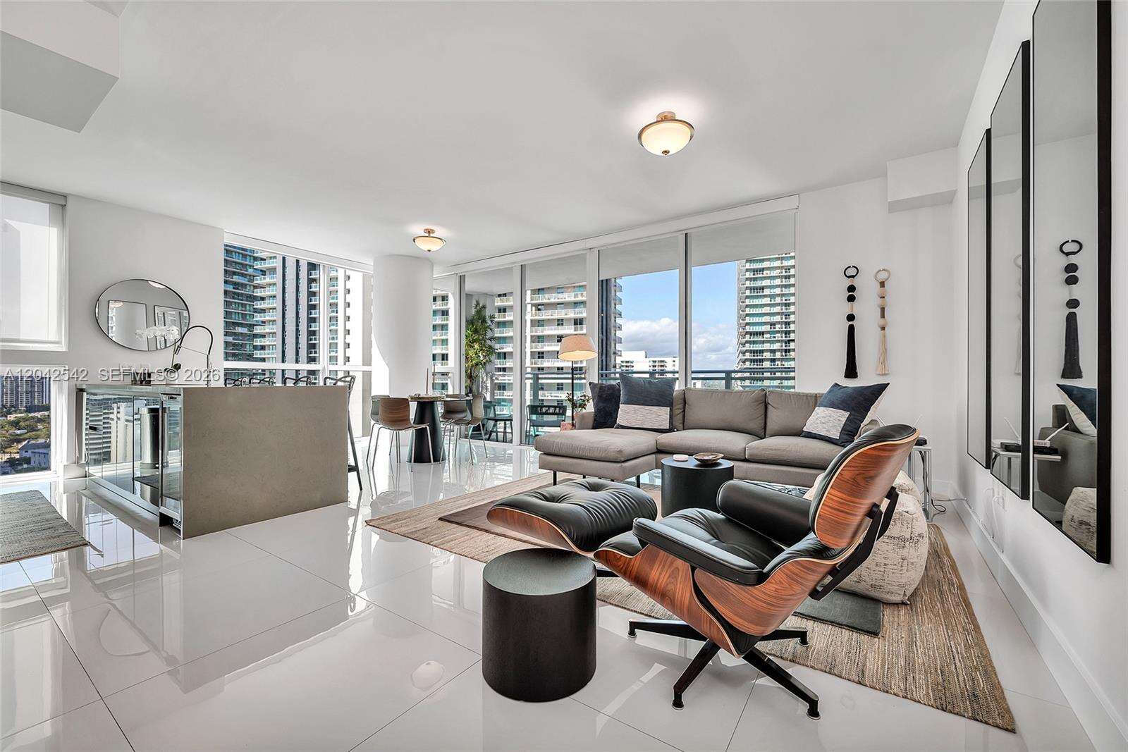 The Bond On Brickell at 1080 Brickell Ave, Miami, FL 33131 - For Rent photo 1