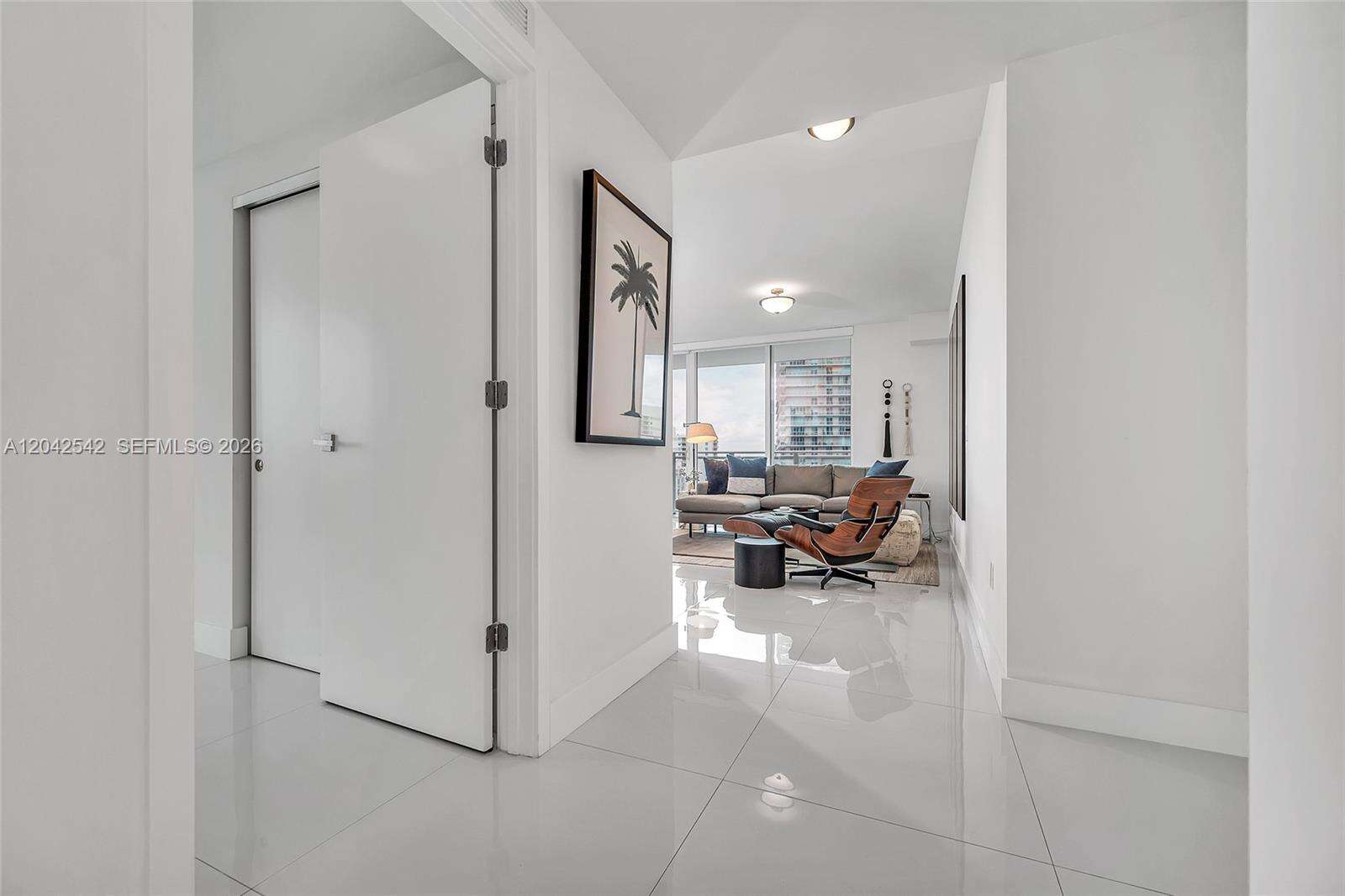 The Bond On Brickell at 1080 Brickell Ave, Miami, FL 33131 - For Rent photo 2