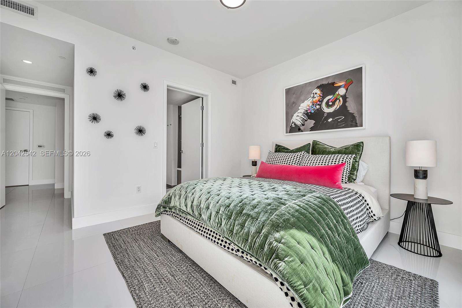 The Bond On Brickell at 1080 Brickell Ave, Miami, FL 33131 - For Rent photo 16