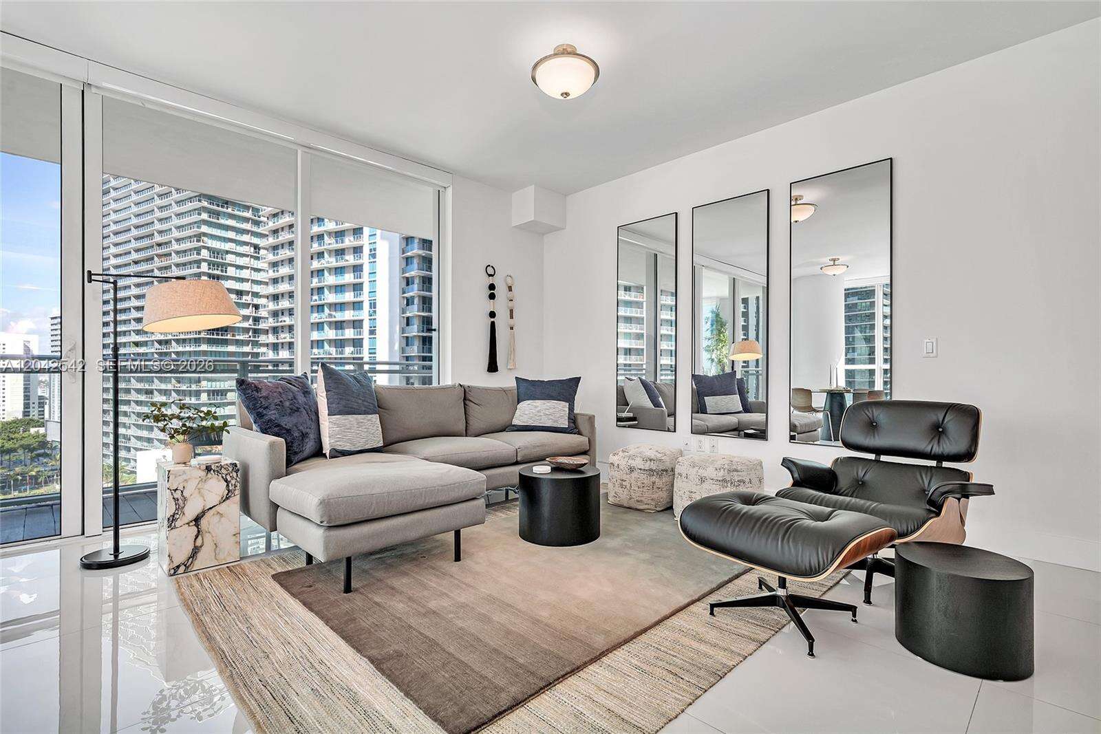 The Bond On Brickell at 1080 Brickell Ave, Miami, FL 33131 - For Rent photo 3