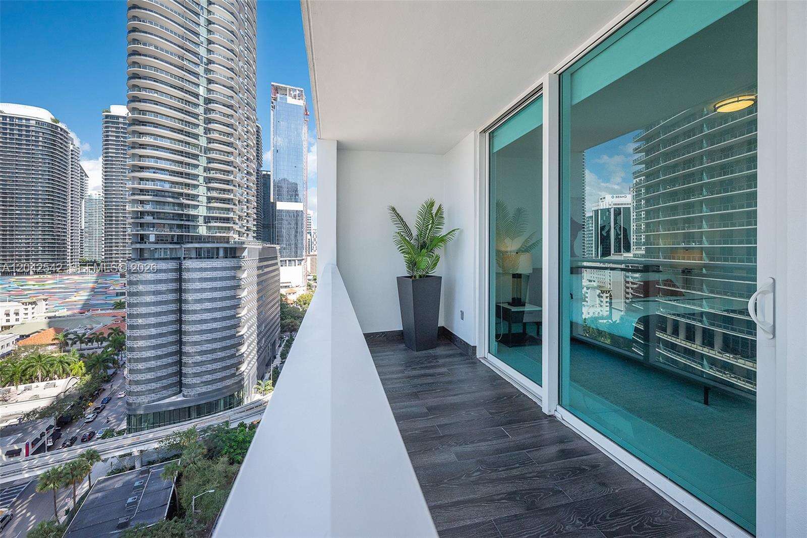 The Bond On Brickell at 1080 Brickell Ave, Miami, FL 33131 - For Rent photo 23