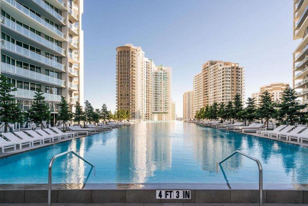 Icon Brickell 2 at 495 Brickell Ave, Miami, FL 33131 - For Rent photo 17