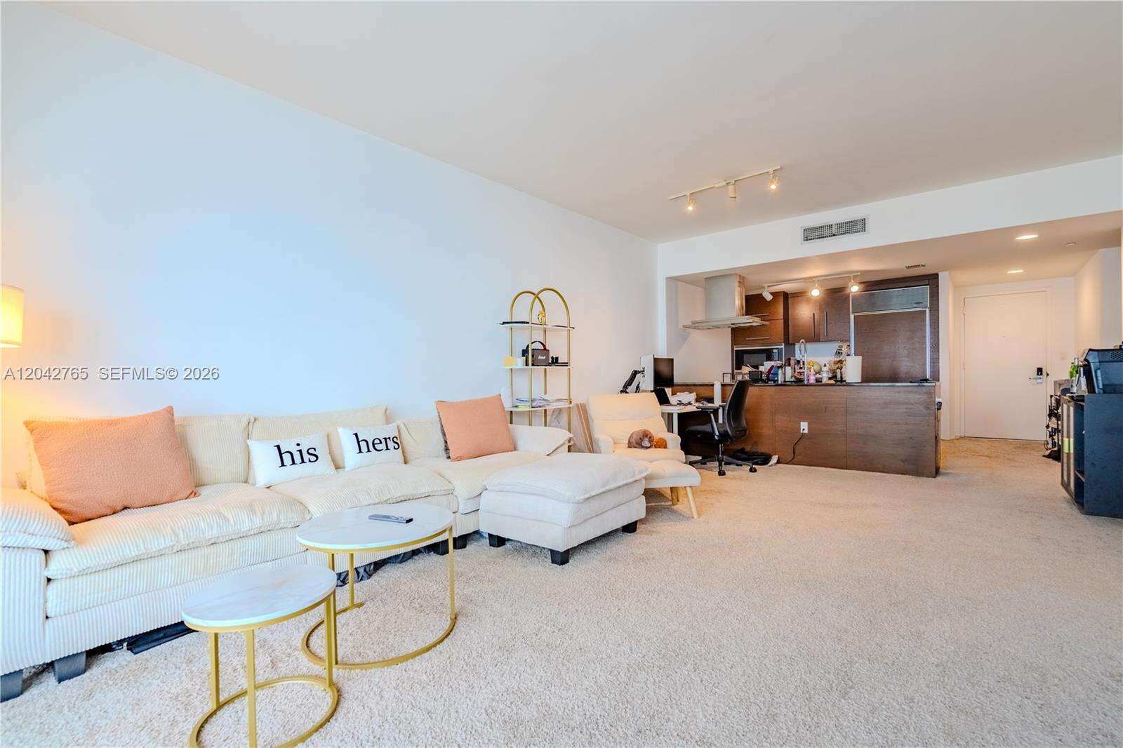 Icon Brickell 2 at 495 Brickell Ave, Miami, FL 33131 - For Rent photo 6