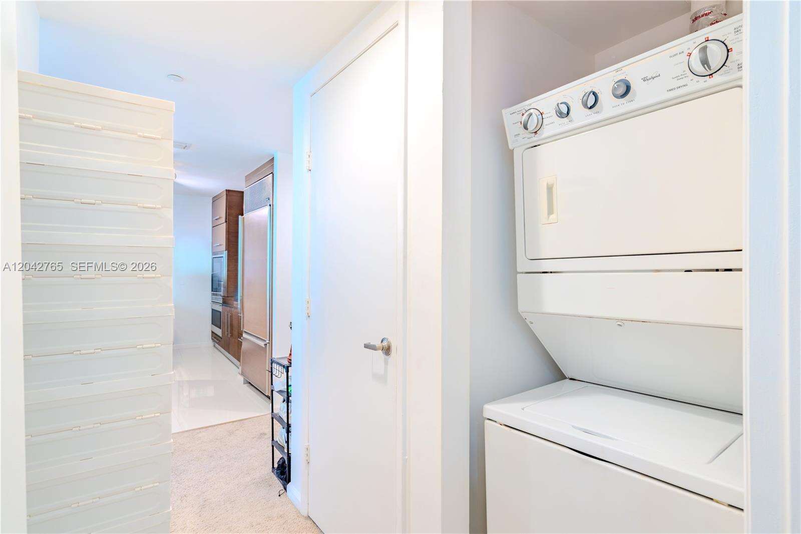 Icon Brickell 2 at 495 Brickell Ave, Miami, FL 33131 - For Rent photo 8
