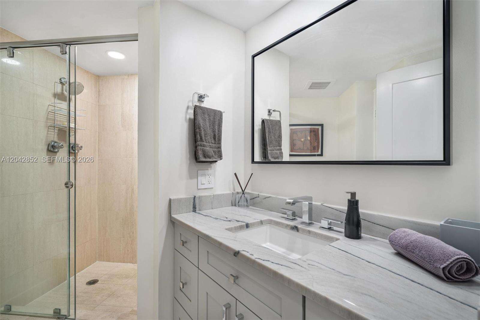 Villa Regina at 1581 Brickell Ave, Miami, FL 33129 - For Rent photo 25