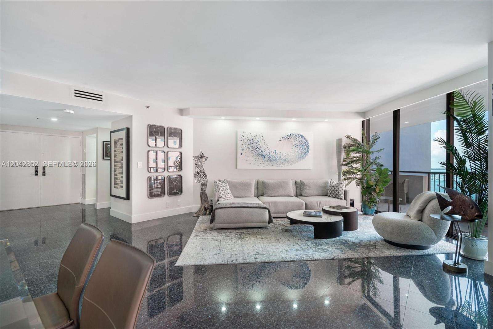Villa Regina at 1581 Brickell Ave, Miami, FL 33129 - For Rent photo 5