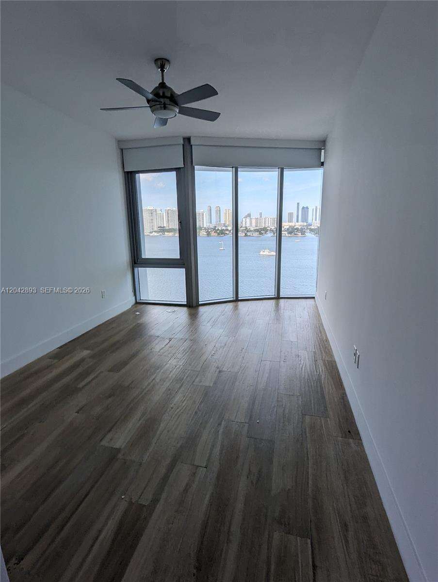 Marina Palms at 17111 Biscayne Blvd, North Miami Beach, FL 33160 - For Rent photo 23