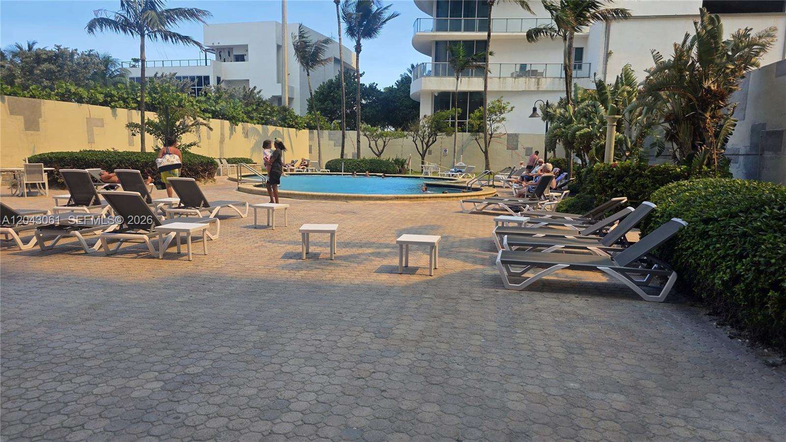 Sian Ocean Residences at 4001 Ocean Dr, Hollywood, FL 33019 - For Rent photo 24
