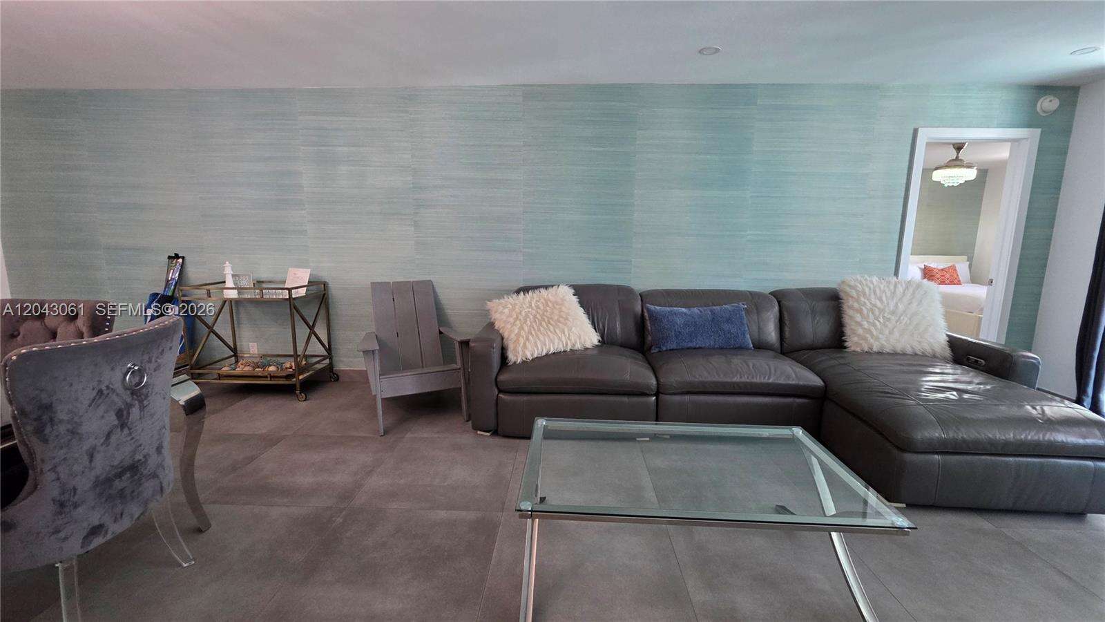 Sian Ocean Residences at 4001 Ocean Dr, Hollywood, FL 33019 - For Rent photo 4