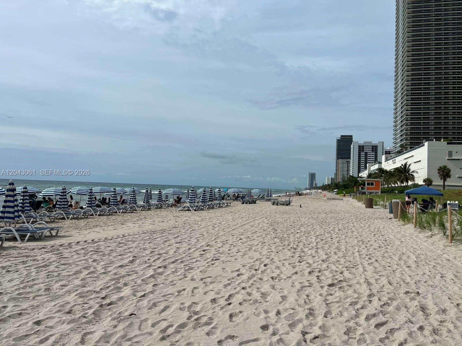 Sian Ocean Residences at 4001 Ocean Dr, Hollywood, FL 33019 - For Rent photo 32