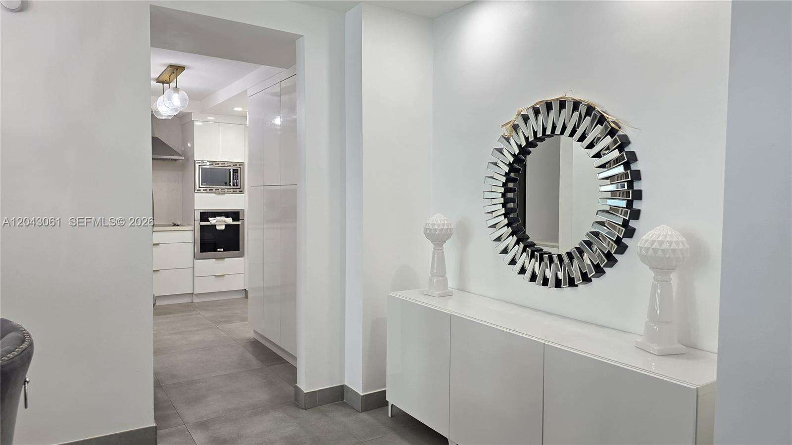 Sian Ocean Residences at 4001 Ocean Dr, Hollywood, FL 33019 - For Rent photo 6