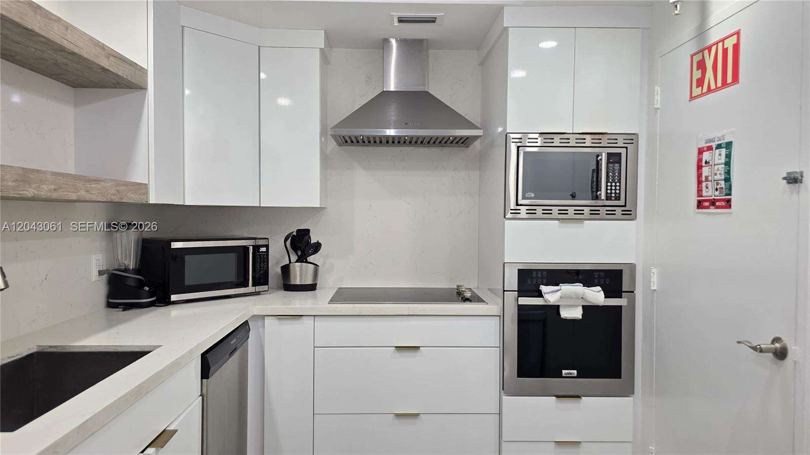 Sian Ocean Residences at 4001 Ocean Dr, Hollywood, FL 33019 - For Rent photo 8
