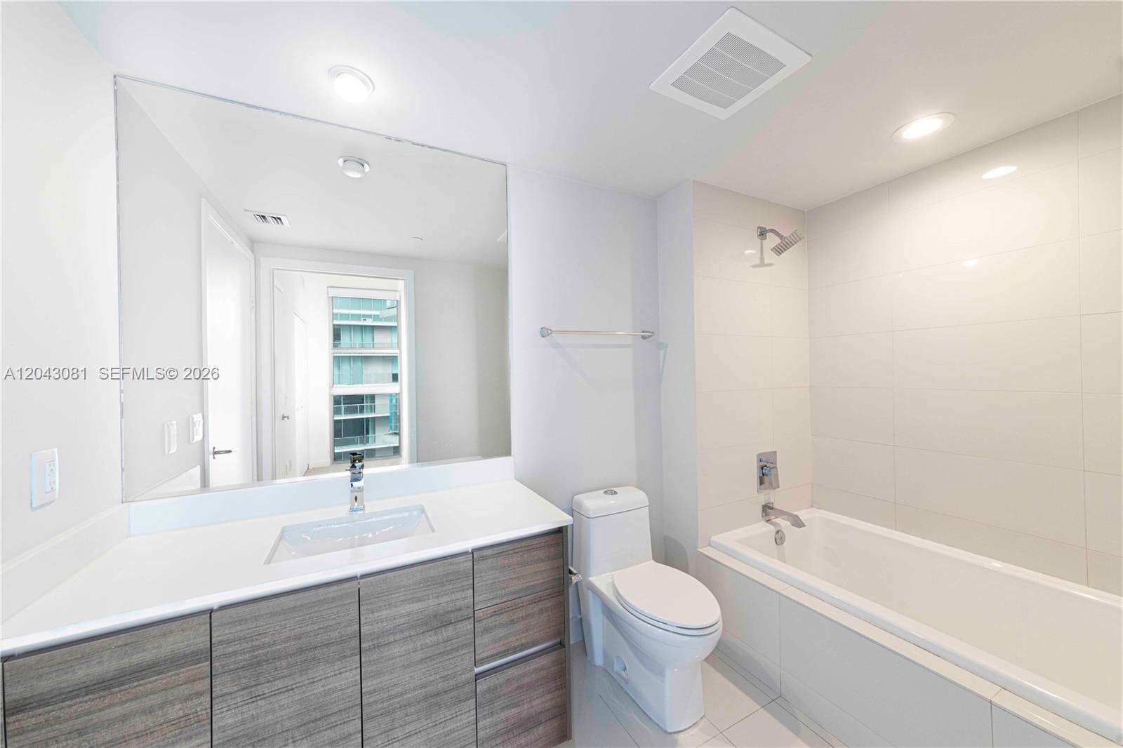 Millecento at 1100 Miami Ave, Miami, FL 33130 - For Rent photo 13
