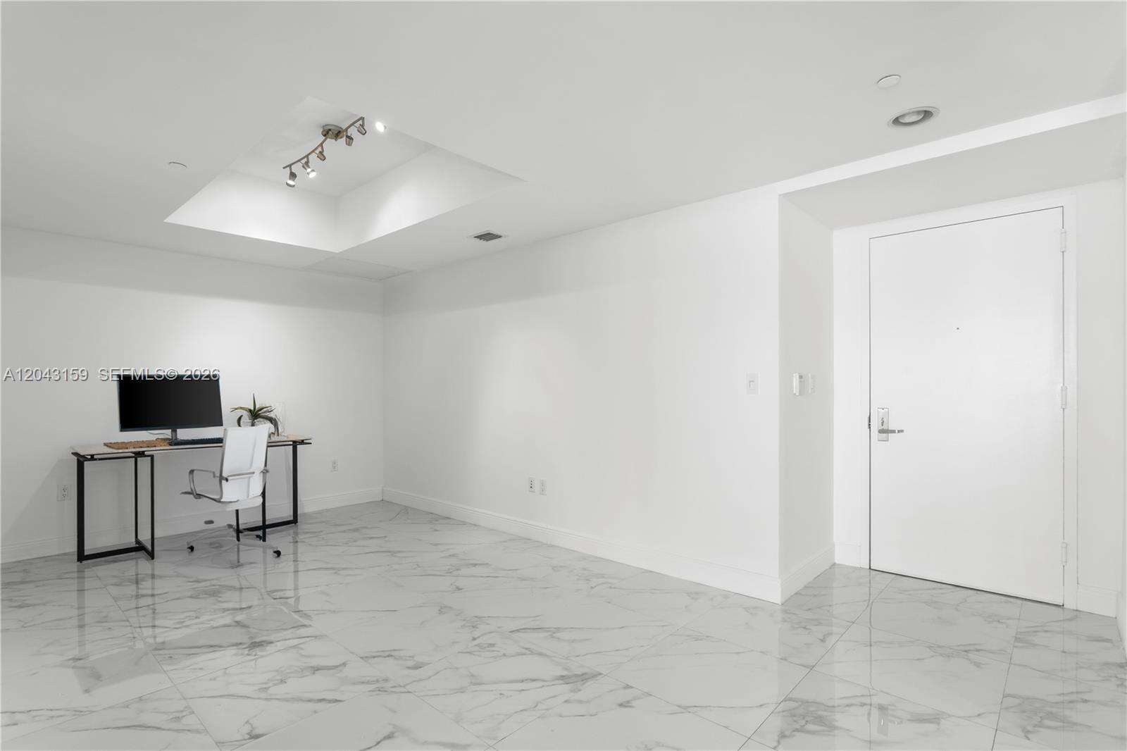 Icon Brickell 1 at 465 Brickell Ave, Miami, FL 33131 - For Rent photo 4