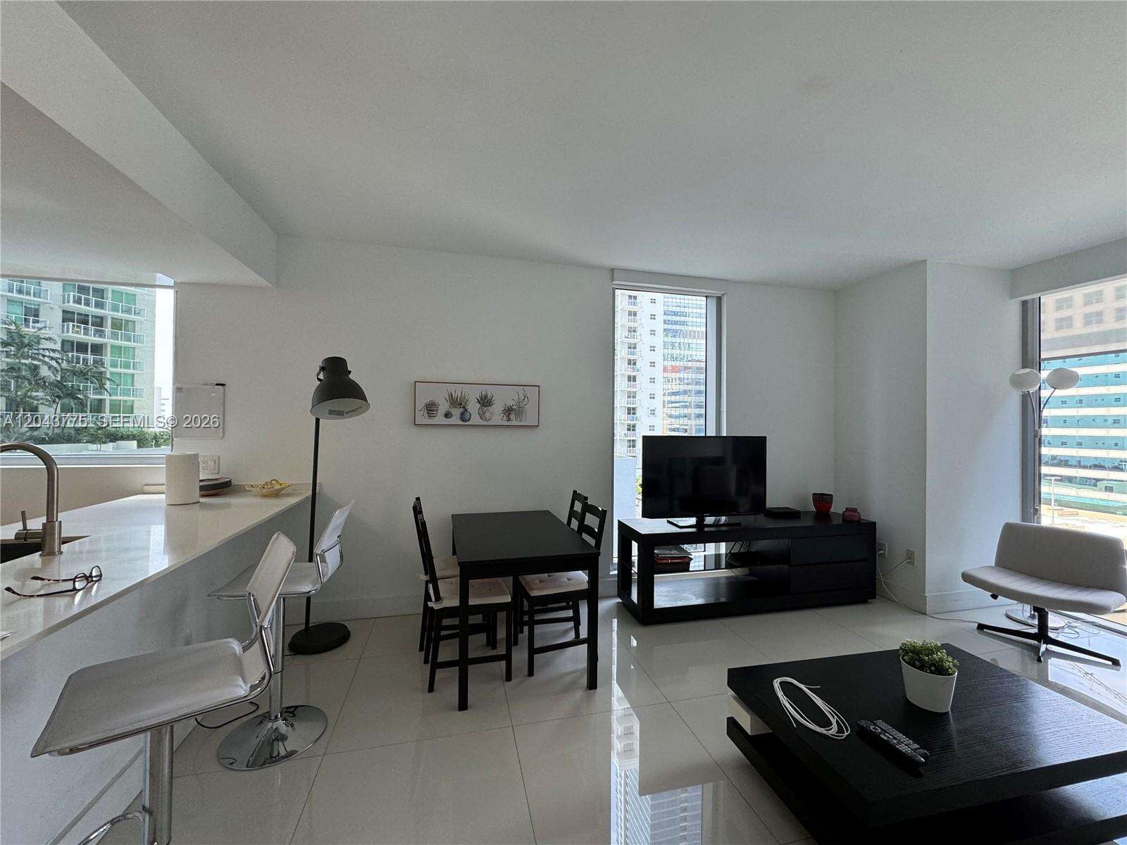Brickell House at 1300 Brickell Bay Dr, Miami, FL 33131 - For Rent photo 2