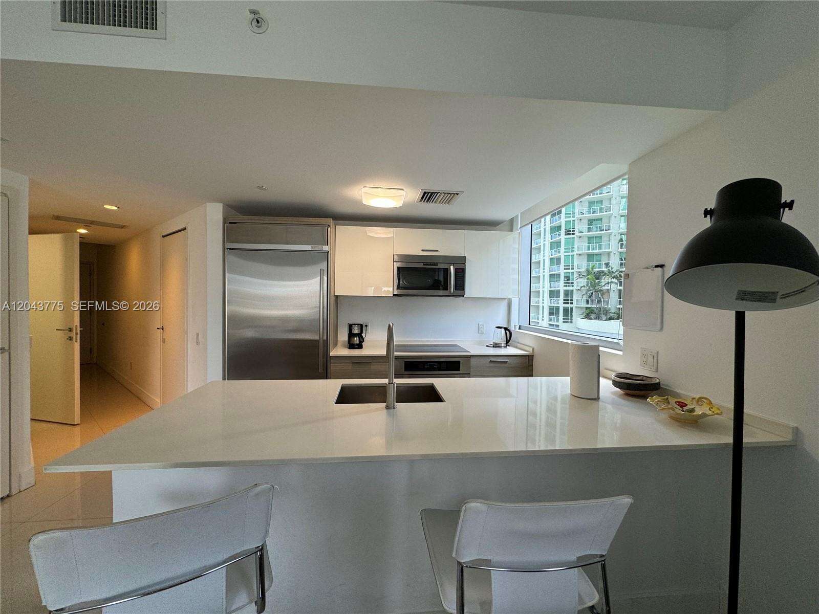 Brickell House at 1300 Brickell Bay Dr, Miami, FL 33131 - For Rent photo 3