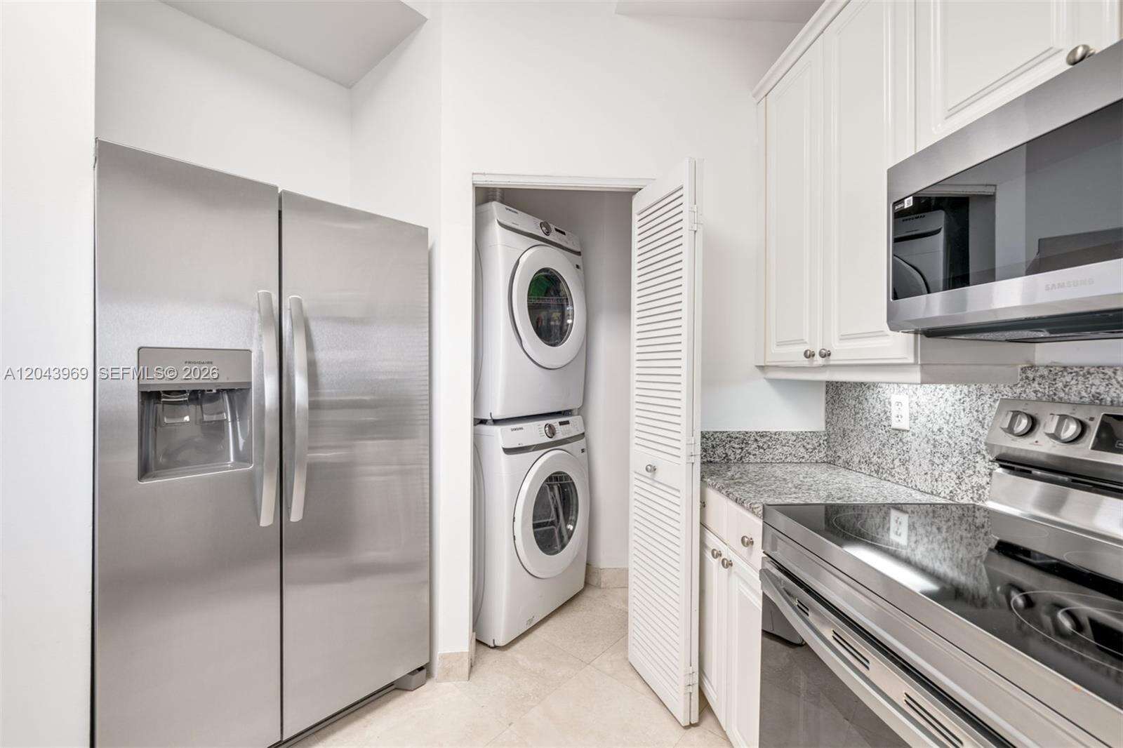 One Tequesta Point at 888 Brickell Key Dr, Miami, FL 33131 - For Rent photo 27