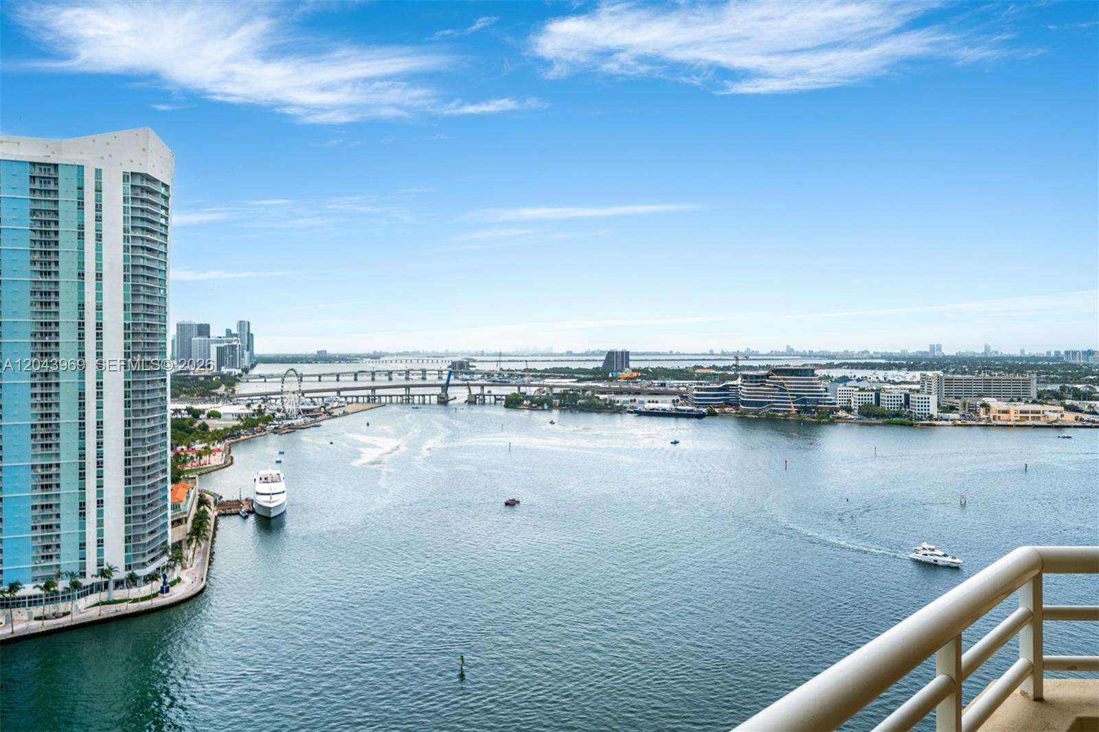 One Tequesta Point at 888 Brickell Key Dr, Miami, FL 33131 - For Rent photo 34