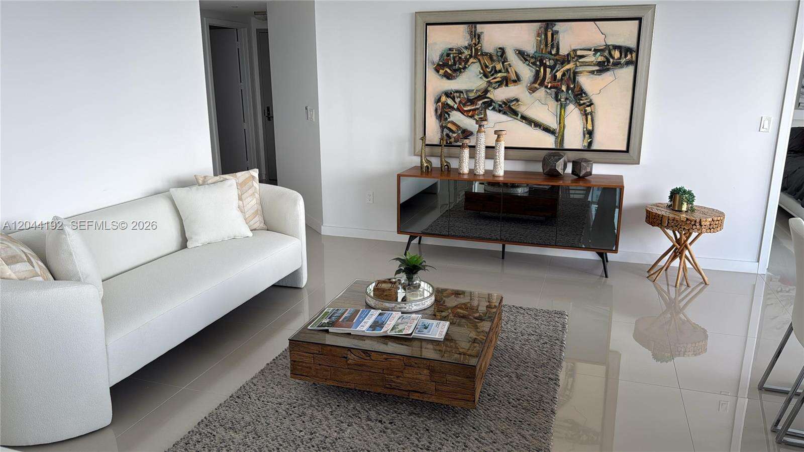Aria On The Bay at 488 18 St, Miami, FL 33132 - For Rent photo 1