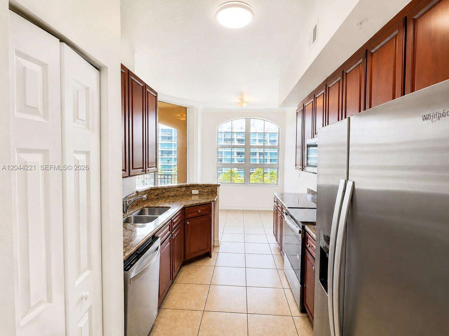 Alaqua at 3001 185 St, Aventura, FL 33180 - For Rent photo 3