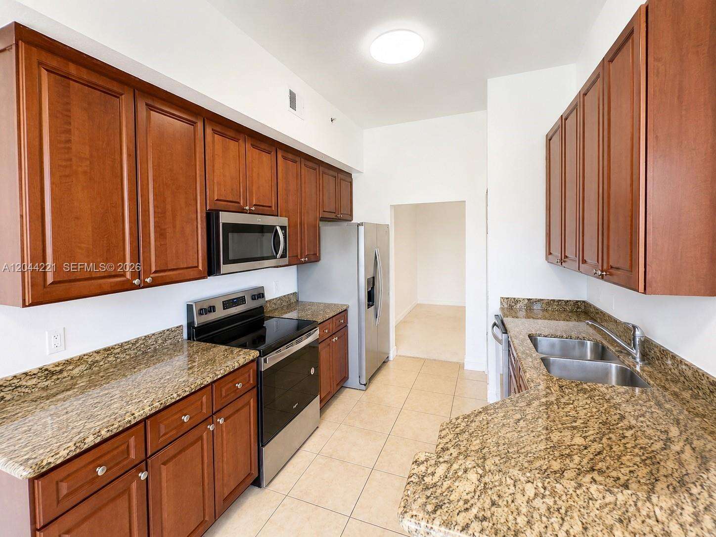 Alaqua at 3001 185 St, Aventura, FL 33180 - For Rent photo 6