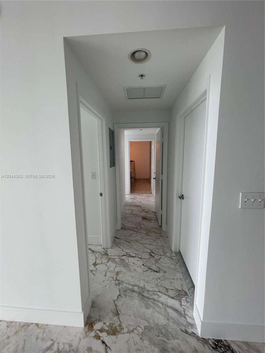 Vizcayne South at 253 2 St, Miami, FL 33132 - For Rent photo 18