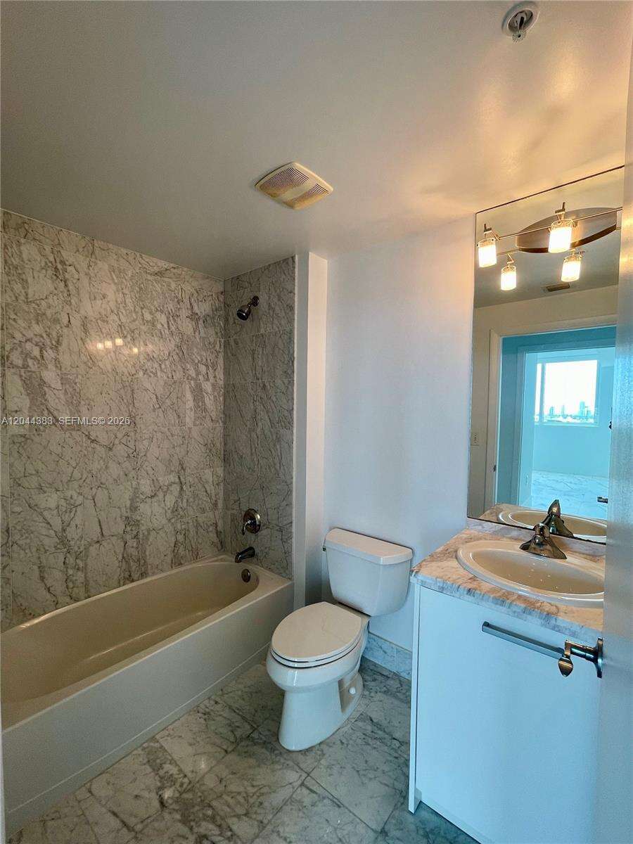 Vizcayne South at 253 2 St, Miami, FL 33132 - For Rent photo 19