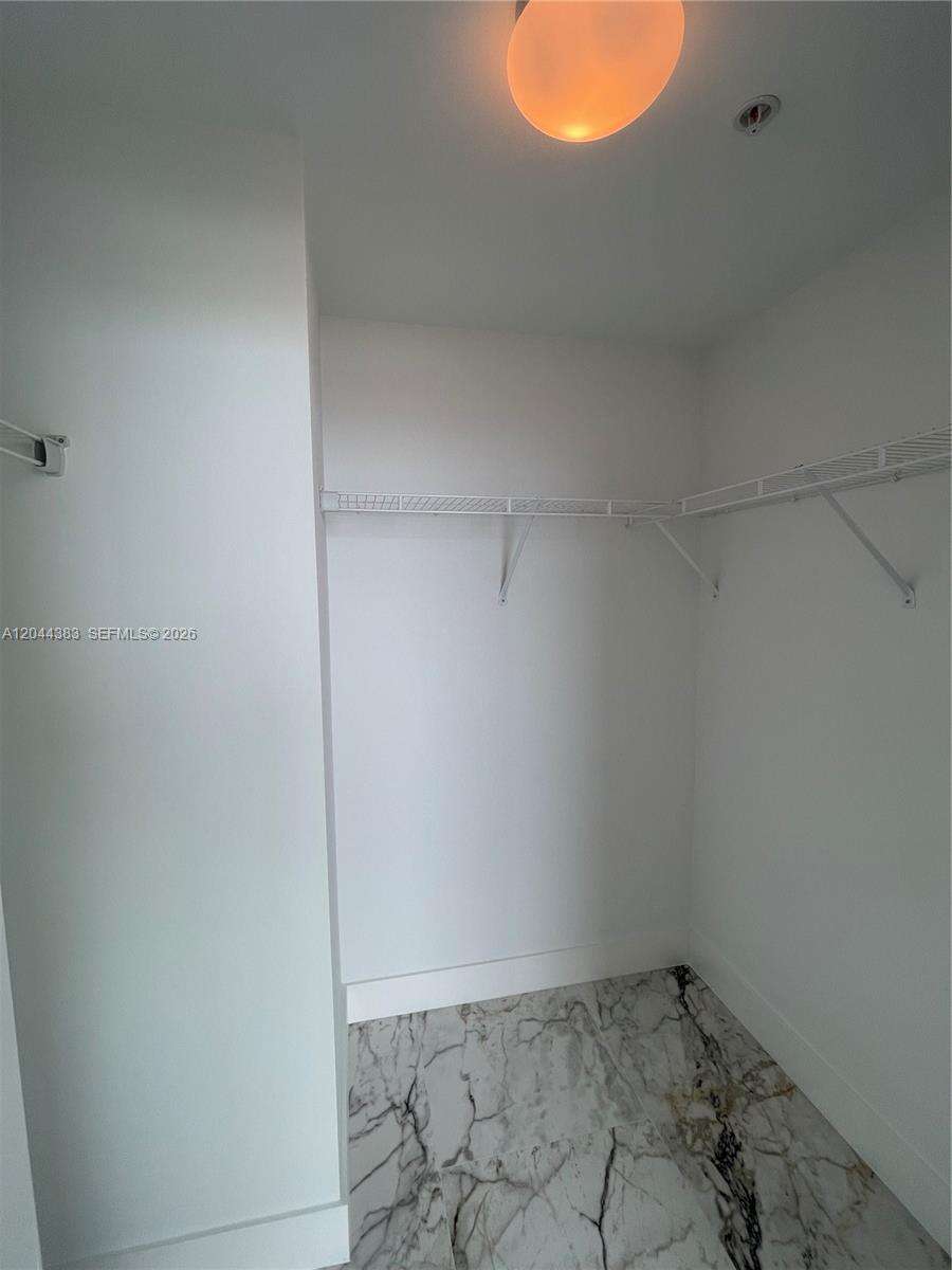 Vizcayne South at 253 2 St, Miami, FL 33132 - For Rent photo 25