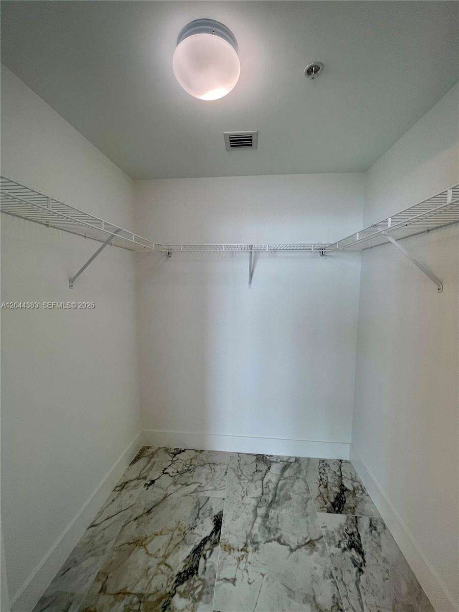 Vizcayne South at 253 2 St, Miami, FL 33132 - For Rent photo 27