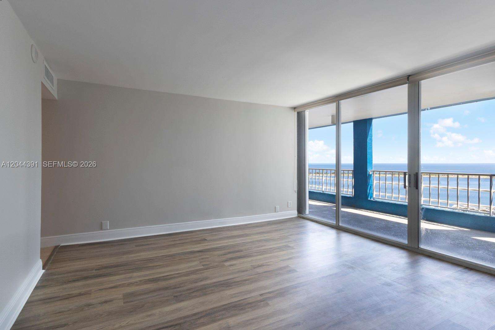 Imperial At Brickell at 1627 Brickell Ave, Miami, FL 33129 - For Rent photo 16