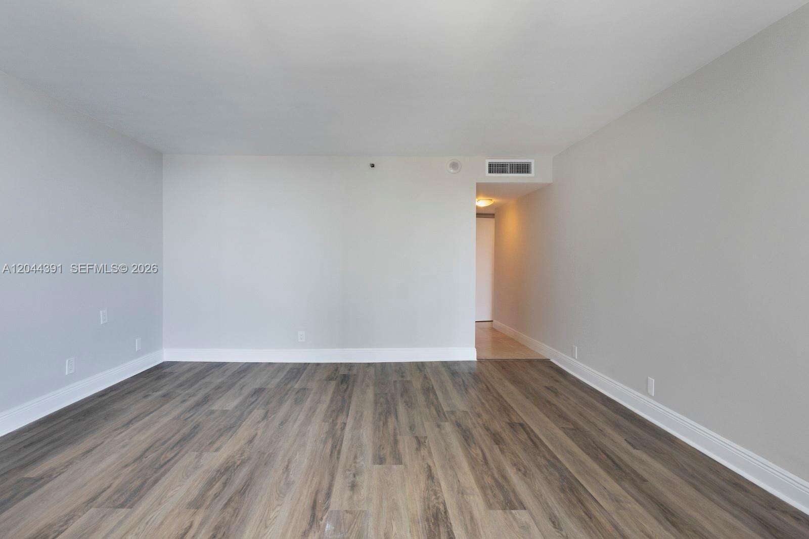 Imperial At Brickell at 1627 Brickell Ave, Miami, FL 33129 - For Rent photo 17