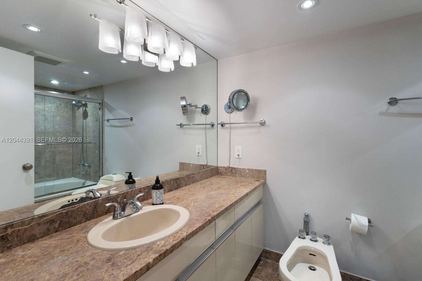Imperial At Brickell at 1627 Brickell Ave, Miami, FL 33129 - For Rent photo 20