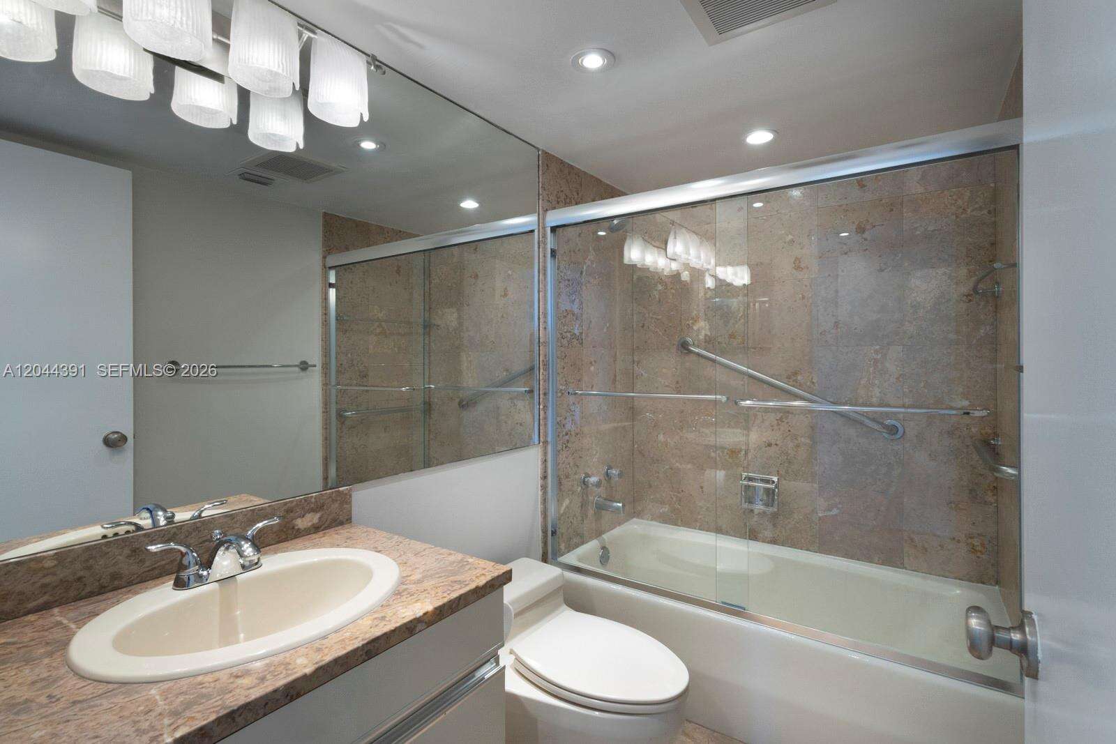 Imperial At Brickell at 1627 Brickell Ave, Miami, FL 33129 - For Rent photo 22
