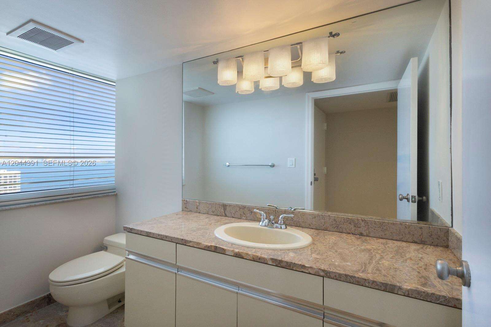 Imperial At Brickell at 1627 Brickell Ave, Miami, FL 33129 - For Rent photo 23