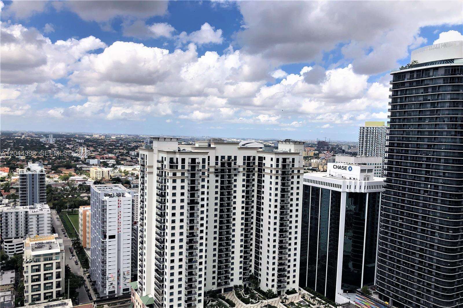 Brickell Flatiron at 1000 Brickell Plz, Miami, FL 33131 - For Rent photo 26