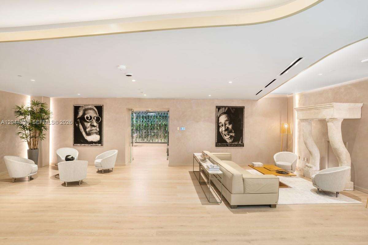 Brickell Flatiron at 1000 Brickell Plz, Miami, FL 33131 - For Rent photo 5