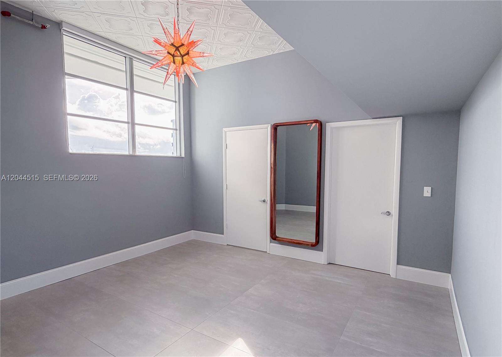 Space 01 at 7934 W Dr, North Bay Village, FL 33141 - For Rent photo 11