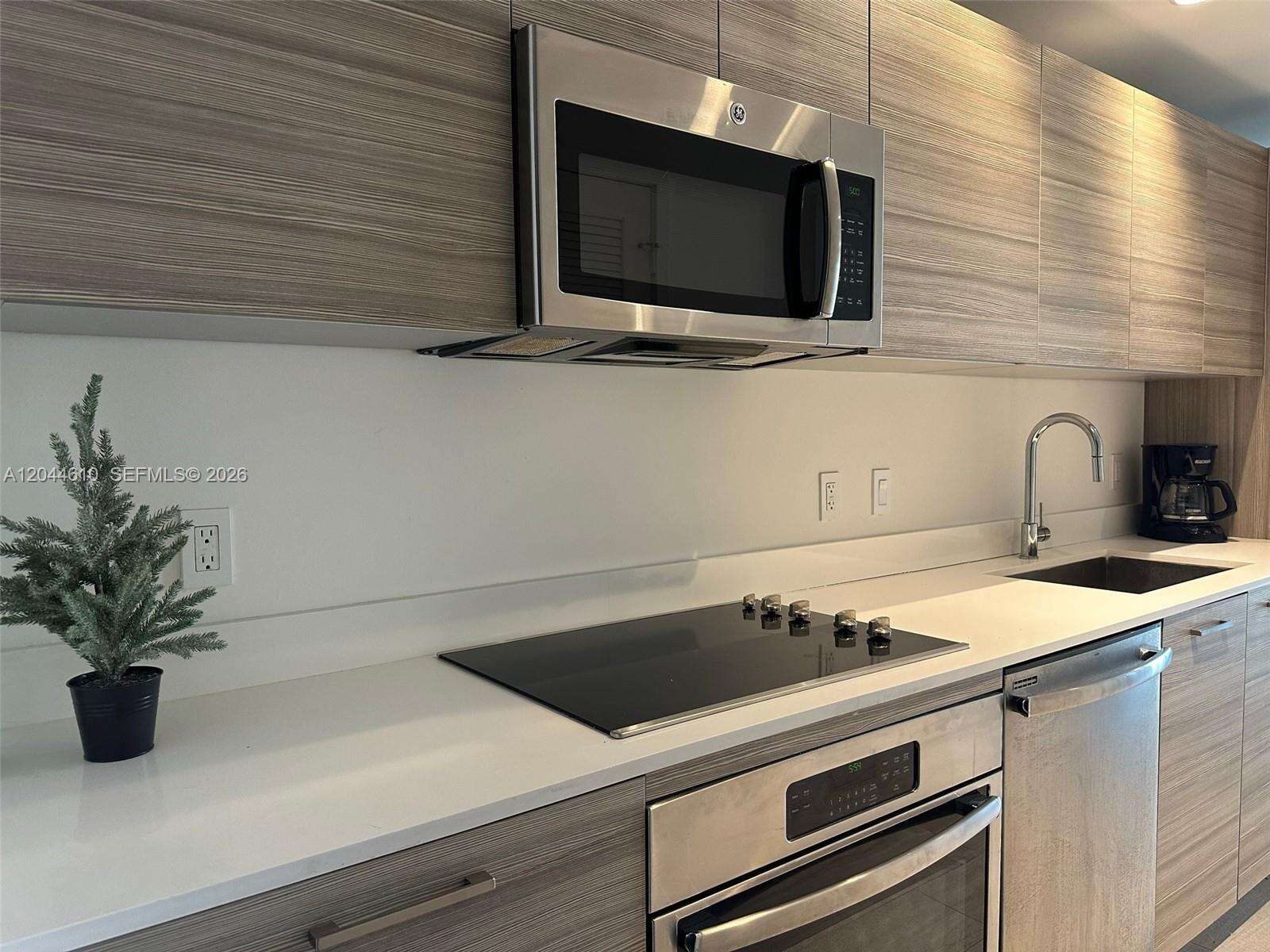 Hyde Midtown at 121 34 St, Miami, FL 33137 - For Rent photo 10