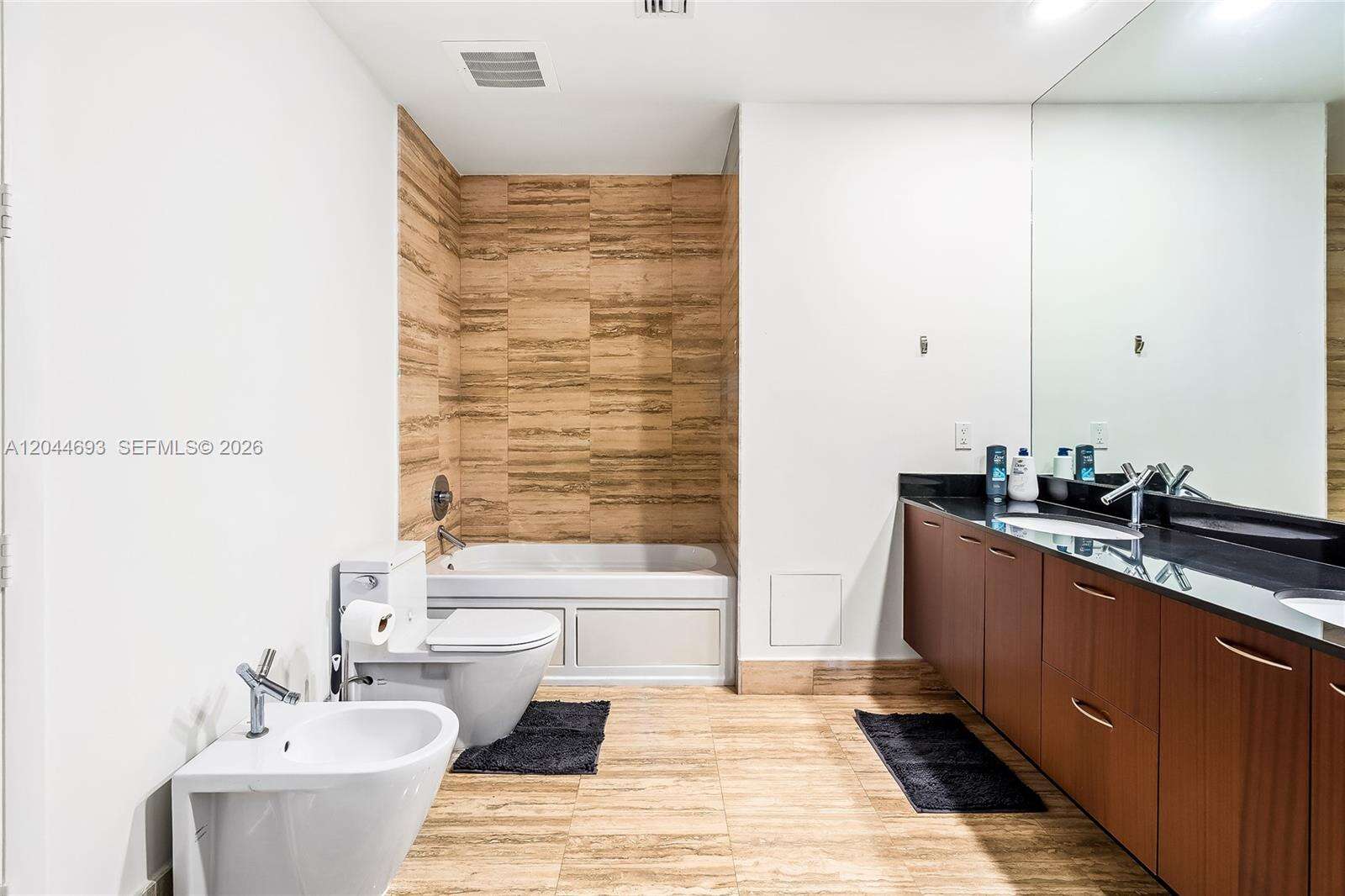 Trump Tower 1 at 16001 Collins Ave, Sunny Isles Beach, FL 33160 - For Rent photo 21