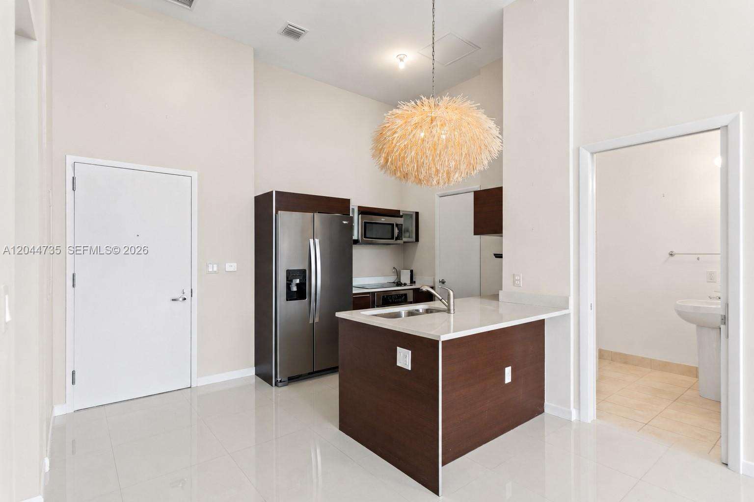 Quantum On The Bay at 1900 Bayshore Dr Dr, Miami, FL 33132 - For Rent photo 14