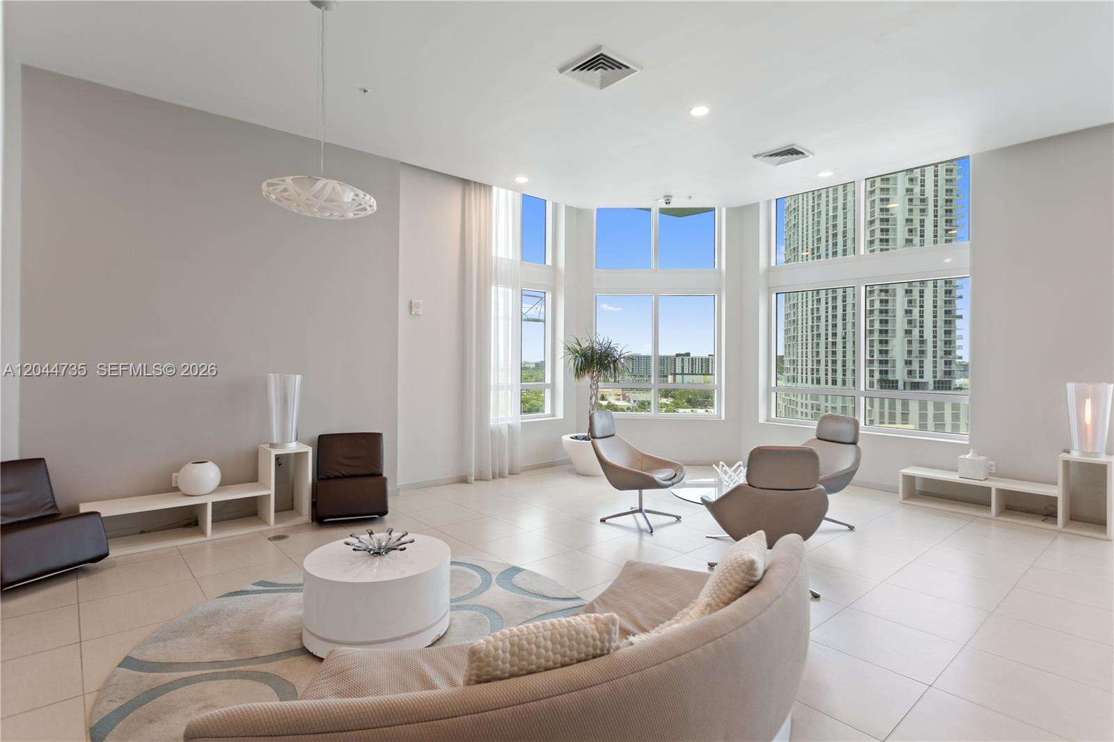Quantum On The Bay at 1900 Bayshore Dr Dr, Miami, FL 33132 - For Rent photo 30