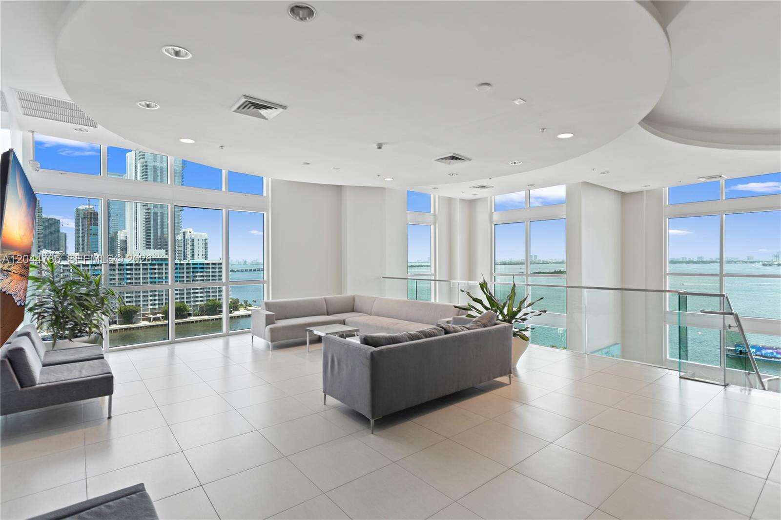 Quantum On The Bay at 1900 Bayshore Dr Dr, Miami, FL 33132 - For Rent photo 35